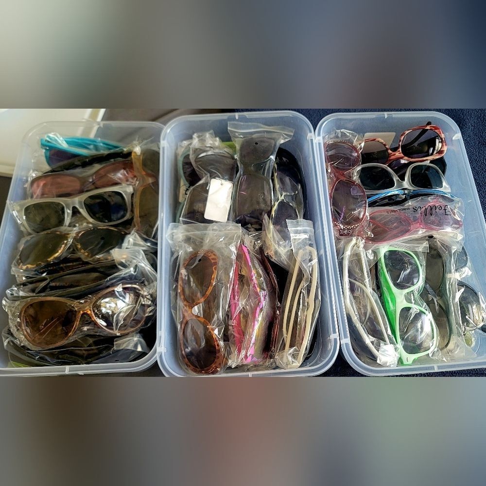 Random Assorted Sunglasses Collection LOT (3Prs)